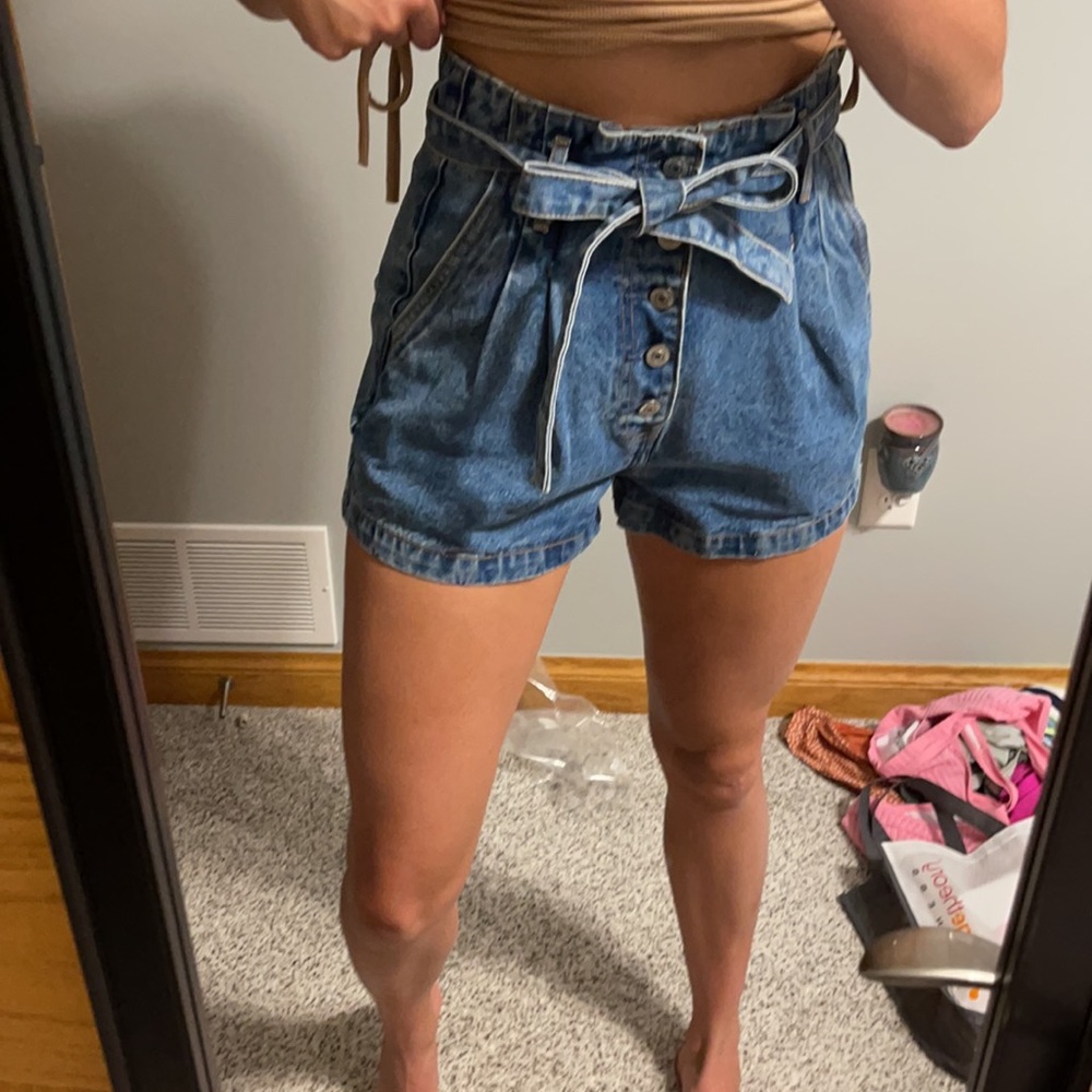 Abercrombie high wasted Jean shorts